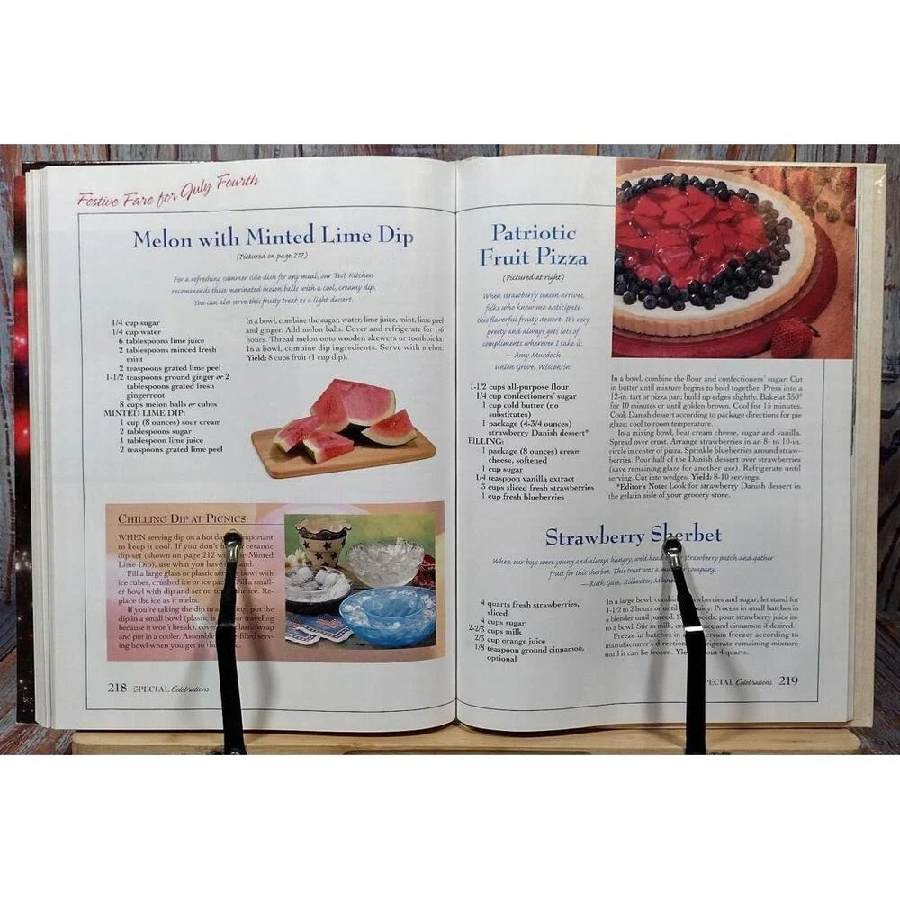 Holiday‎ & Celebration Cookbook 2001